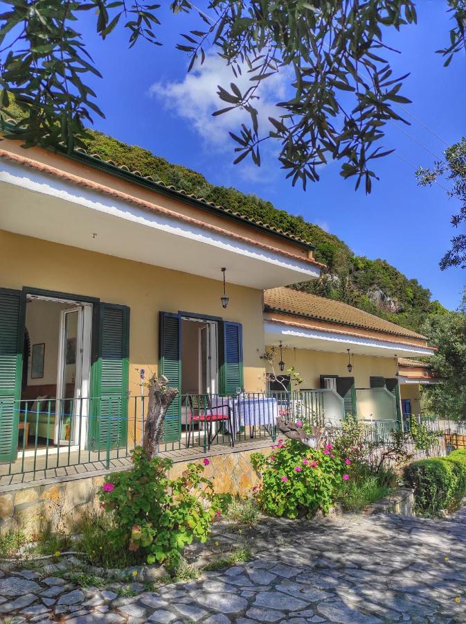 Villa Fourtuna Apartment アギオス・イオアニス・ペリステリオン エクステリア 写真